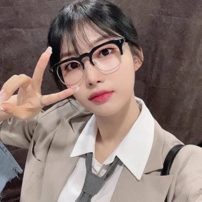 头像网红女生漂亮