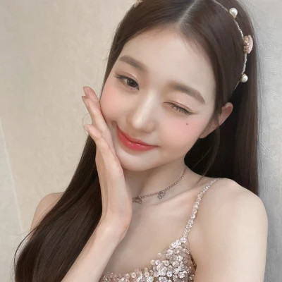 头像网红女生漂亮