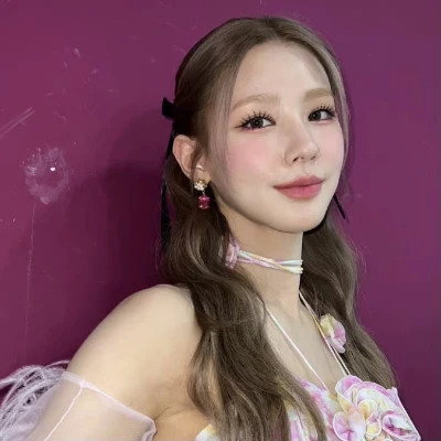 头像网红女生漂亮