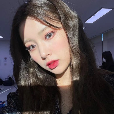  热门网红头像图片女