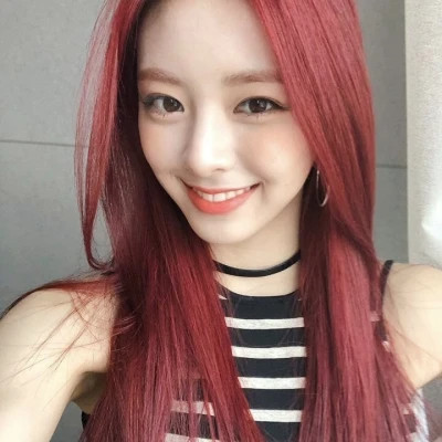  热门网红头像图片女