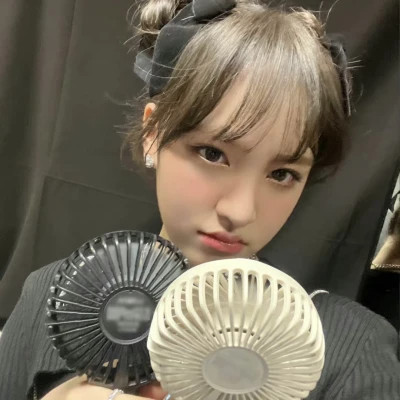  热门网红头像图片女