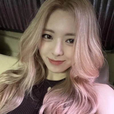  热门网红头像图片女