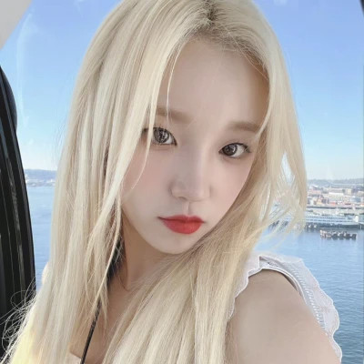  热门网红头像图片女