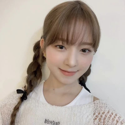  热门网红头像图片女