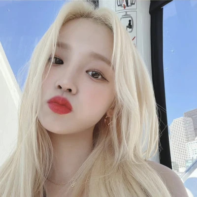  热门网红头像图片女