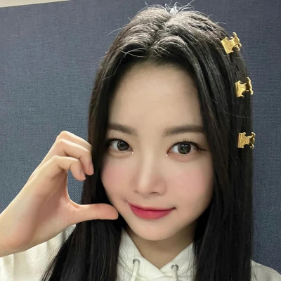  热门网红头像图片女