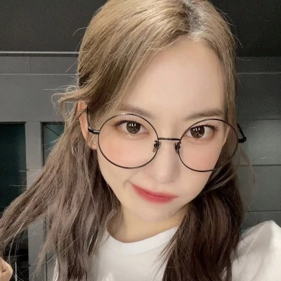  热门网红头像图片女