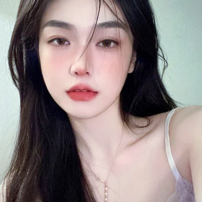 2025最新版纯御风女生头像