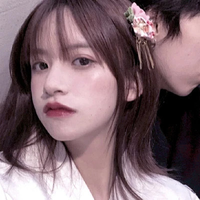 纯欲女头ins高级质感女生头像真人