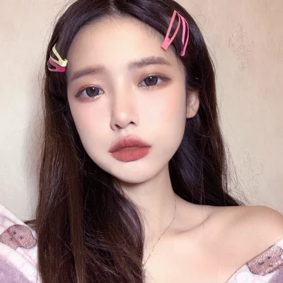 纯欲女头ins高级质感女生头像真人