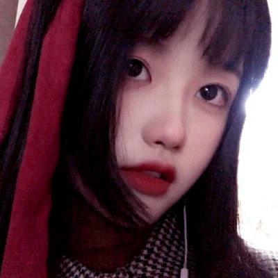纯欲风最新干净超耐看的女生头像