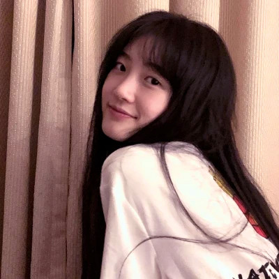 纯欲风最新干净超耐看的女生头像