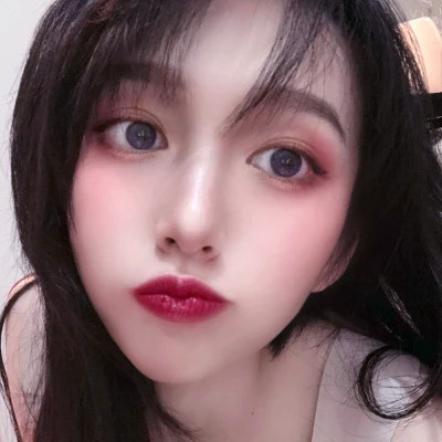 纯欲风最新干净超耐看的女生头像