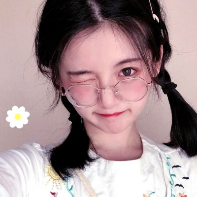 纯欲风最新干净超耐看的女生头像