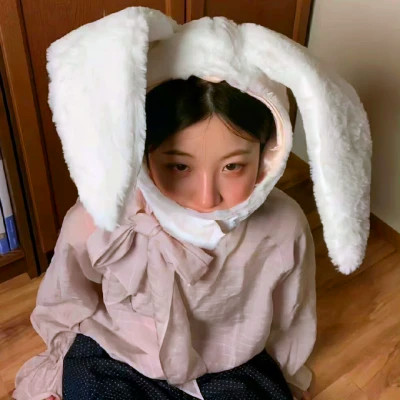 超好看ins风女生头像