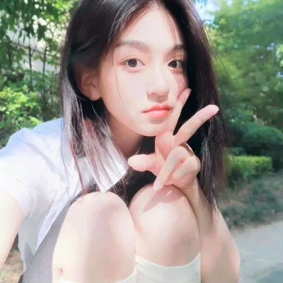 超好看ins风女生头像