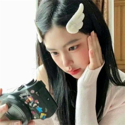 超好看ins风女生头像
