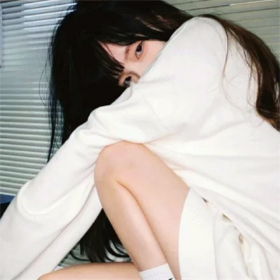 超好看ins风女生头像