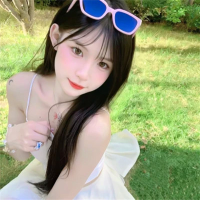 超好看ins风女生头像