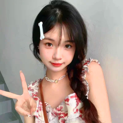 超好看ins风女生头像