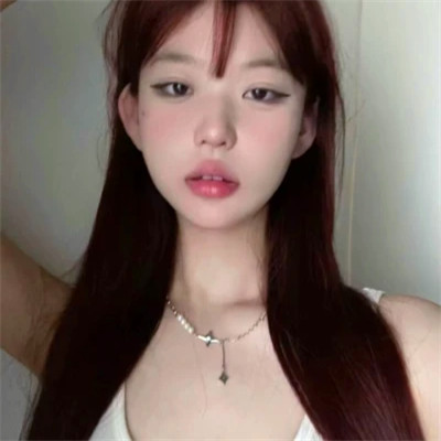 超好看ins风女生头像