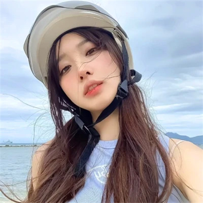 超好看ins风女生头像