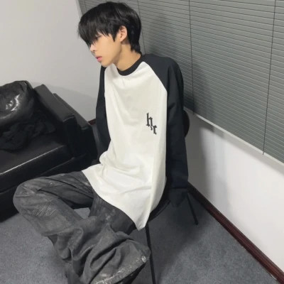 2025超酷个性男生微信头像