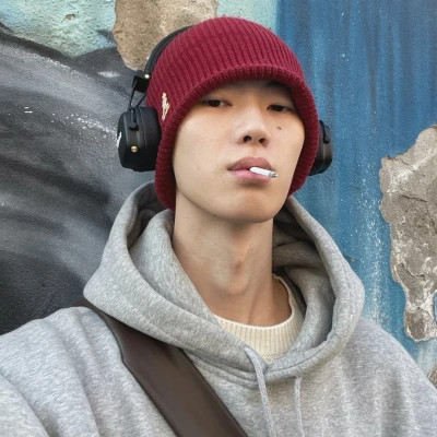 男生抖音头像2025帅气真人