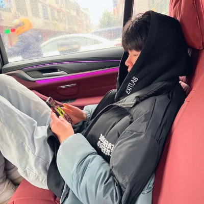 2025帅气超酷的少年感男生头像