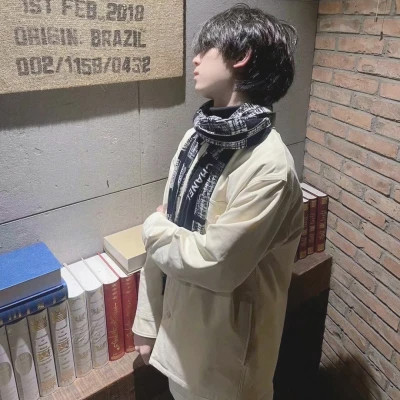 2025最新帅气冷酷男生头像
