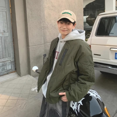 2025最新高清高质量小众男头