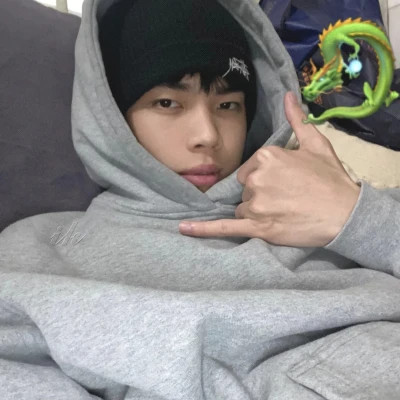 2025最新高清高质量小众男头