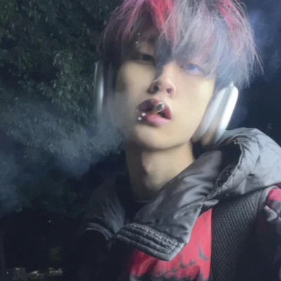 2025最新高清高质量小众男头