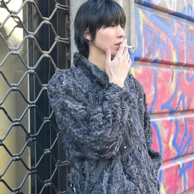 2025让人一眼就喜欢的男生头像
