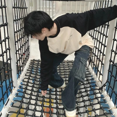 头像男图片2025新款又酷又飒
