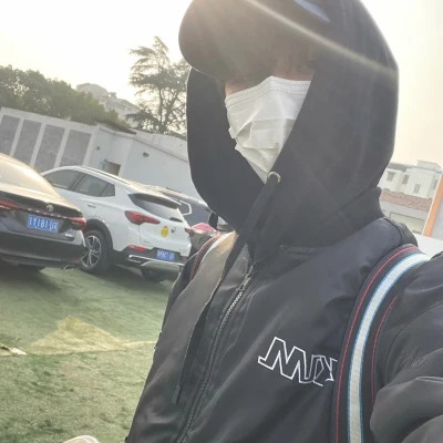 2025最新版帅气微信男生头像