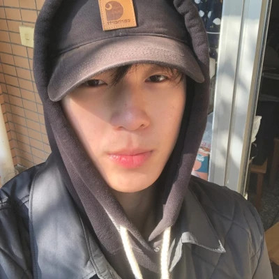 2025最新最好最潮男生头像