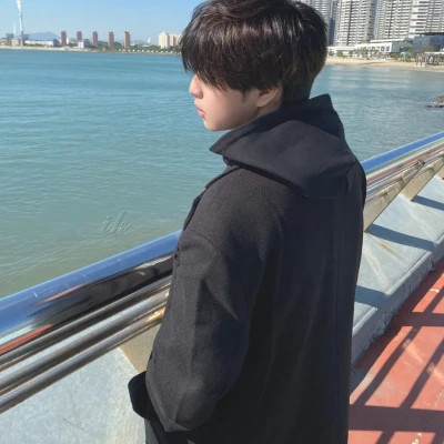 2025年男生专属头像个性图片