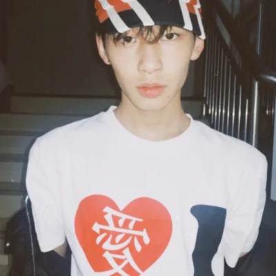 2025年个性头像男生网红图片