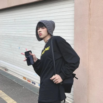 2025高清潮流男生真人头像