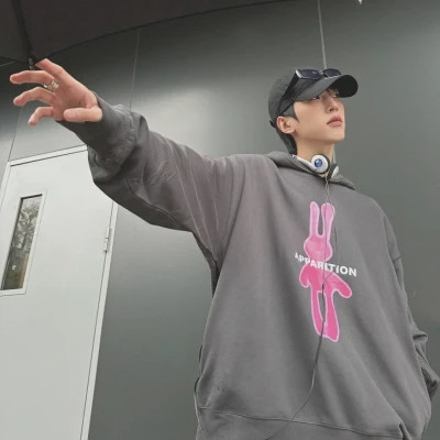 2025高清潮流男生真人头像