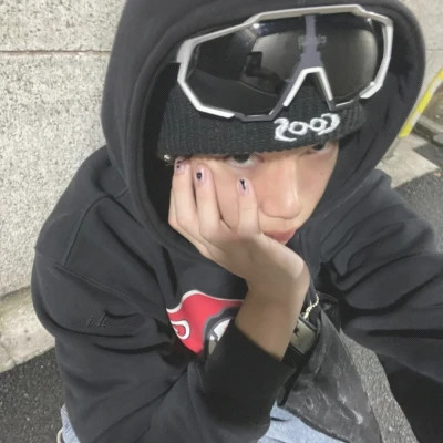 2025最帅的男人头像