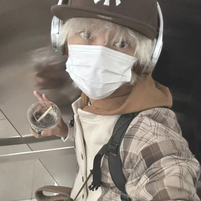 2025最帅的男人头像