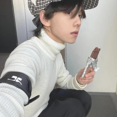 2025最帅的男人头像