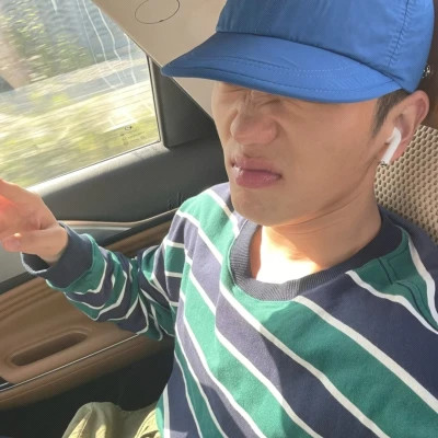 2025最帅的男人头像