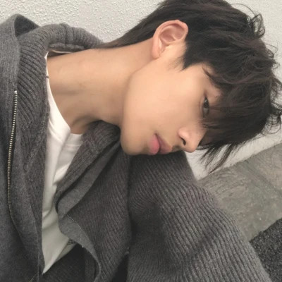 2025最帅的男人头像