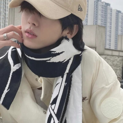 2025图片大全好看头像男生