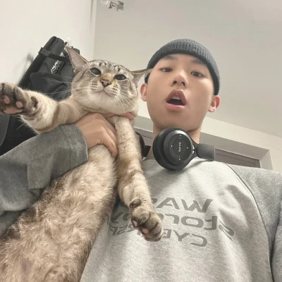 头像男生 真人 男孩