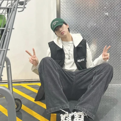 头像男生 真人 男孩